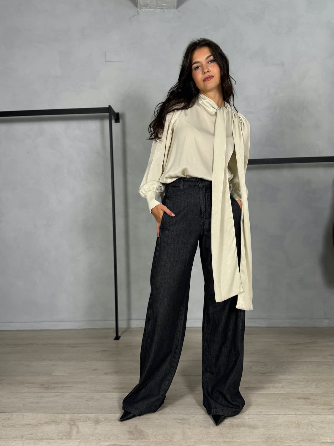 JEANS GAMBA DRITTA NERO