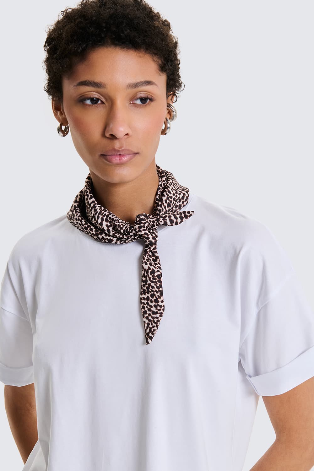 T-Shirt Foulard Leo