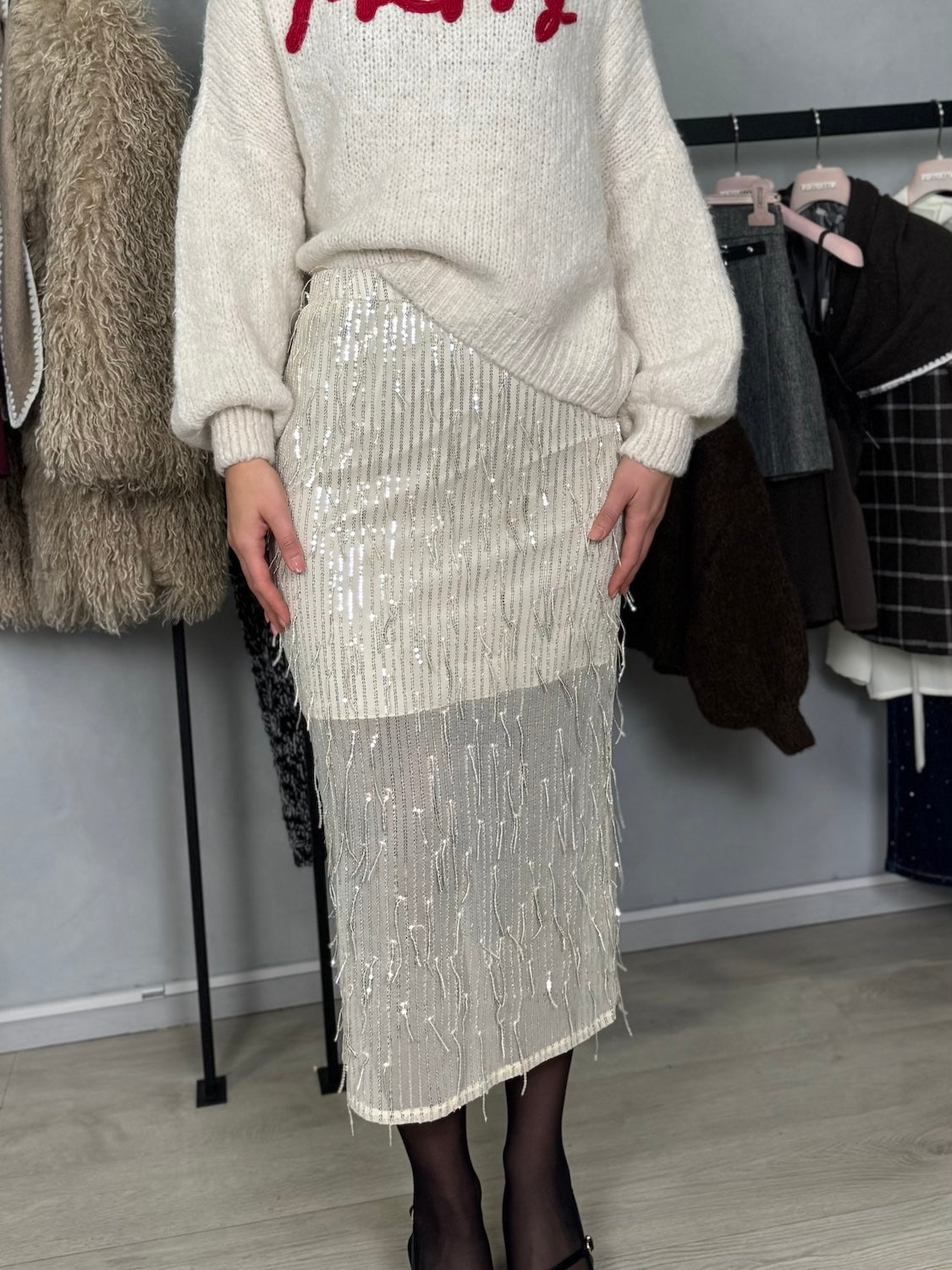 LONGUETTE CON PAILLETTES