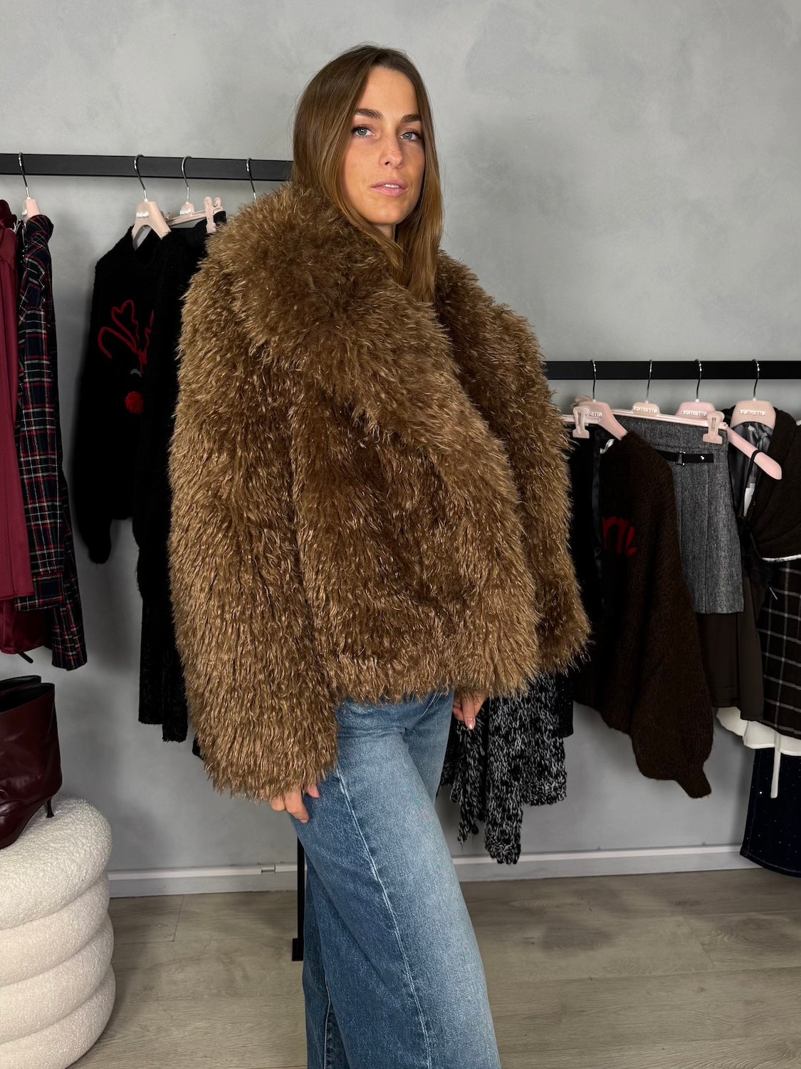 PELLICCIA CON COLLO A LANCIA IN ECO MONGOLIA