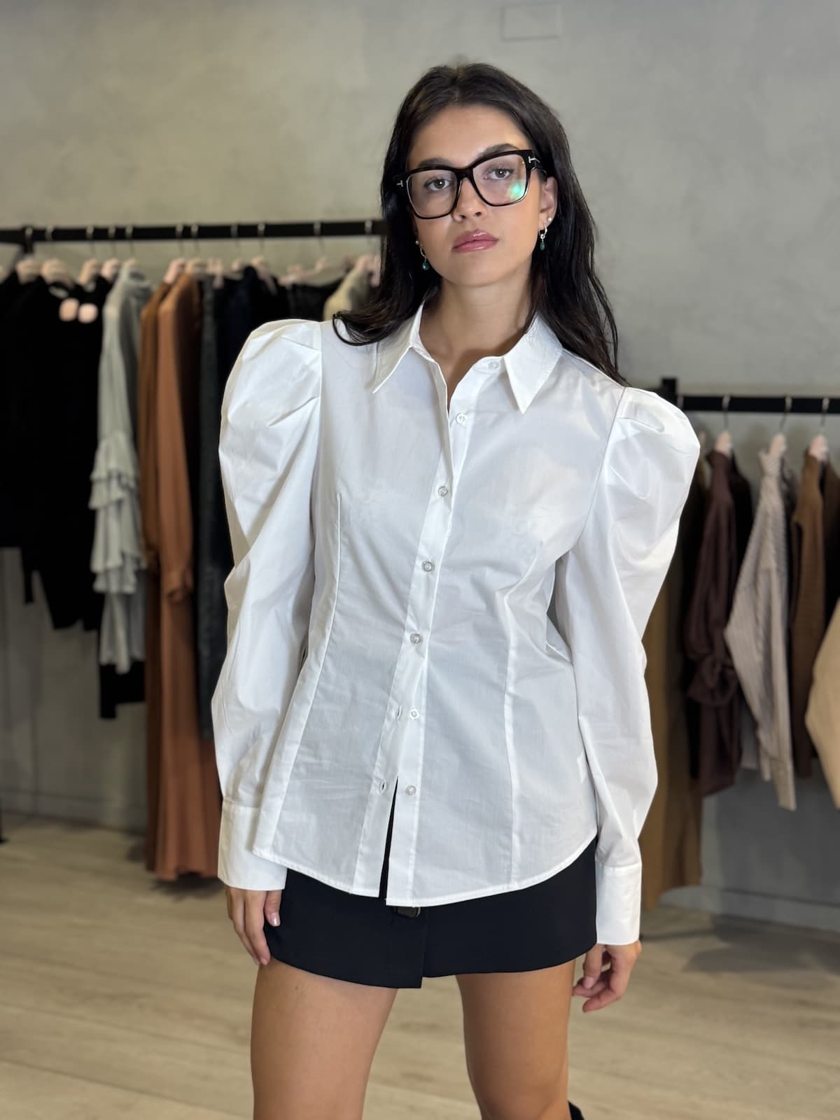 CAMICIA CON MANICA A SBUFFO