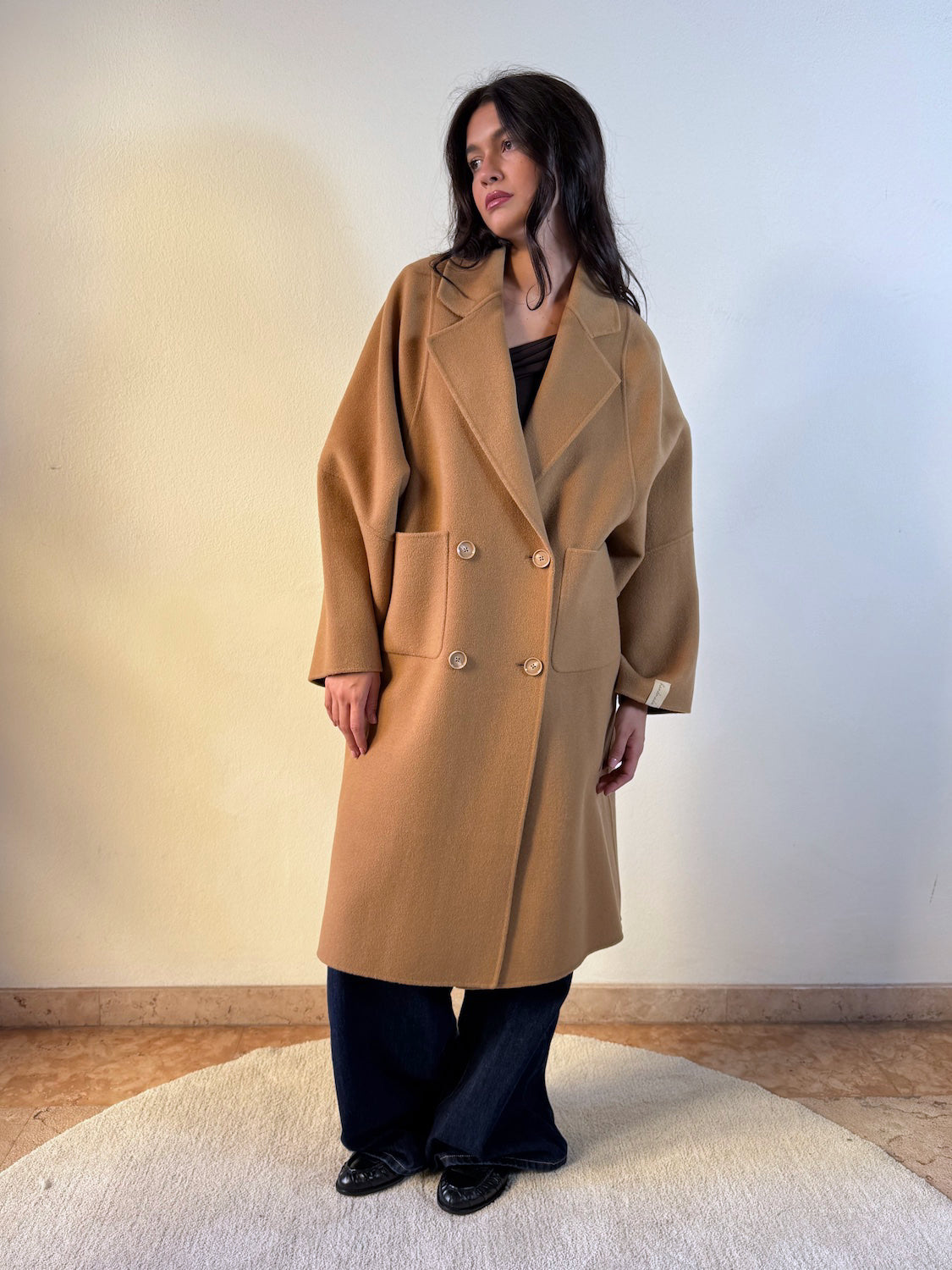CAPPOTTO CON MANICA AMPIA