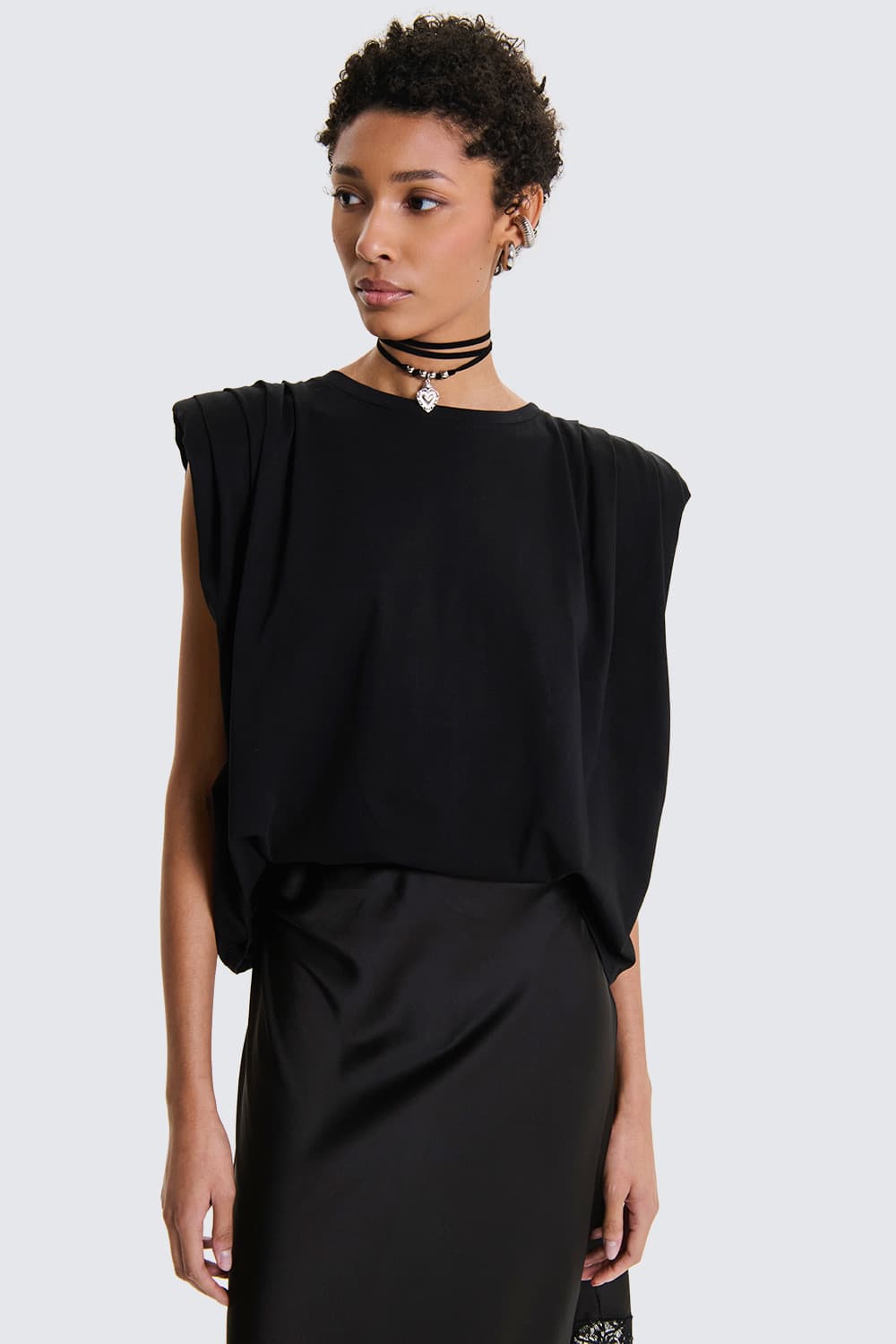 T-Shirt Con Spallina
